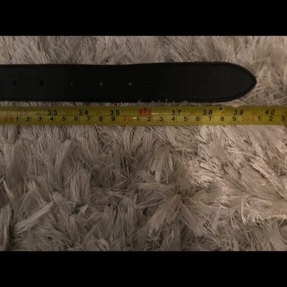 Black Quilted Leather Crossbody Bag - Picture 4 of 16